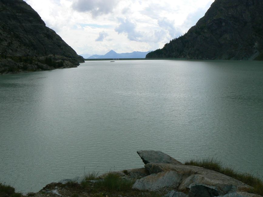 Lake Pullout for a rainy-day backup — travel · Road Trips