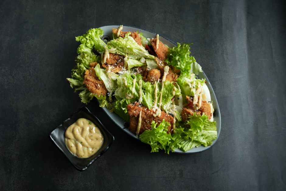 Honey Mustard Chicken for a dinner-party centerpiece — food · Dinner Ideas