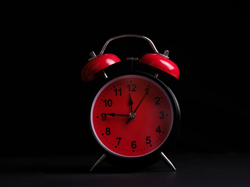 Consistent Wake Time during a workday lull — wellness · Sleep