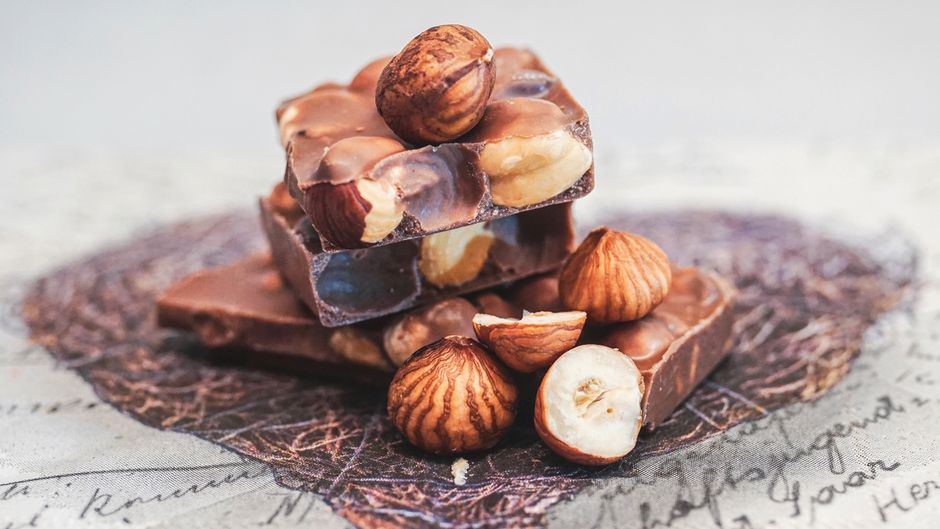 Chocolate Hazelnut Tartlets for a make-ahead dessert table — food · Desserts