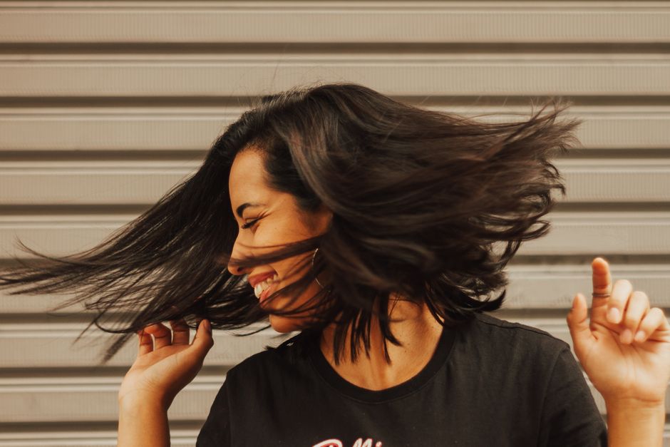 Five-Minute Hair Refresh when you need a confidence lift — lifestyle · Beauty