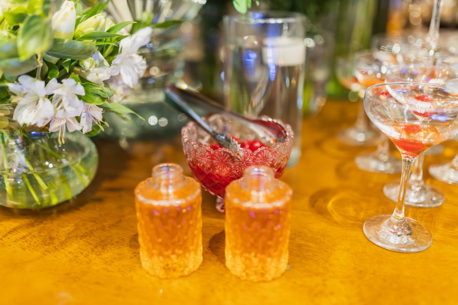 Sparkling Mocktail Bar with a low-stress setup — celebrations · New Year's