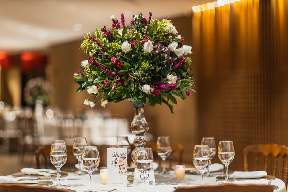 Flower-Free Centerpiece for a photo-friendly table — celebrations · Valentine's Day