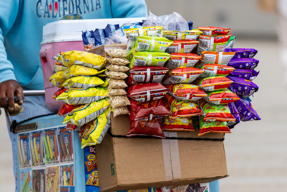 Road-Trip Snack Box for travelers who prefer small stops — travel · Family Travel