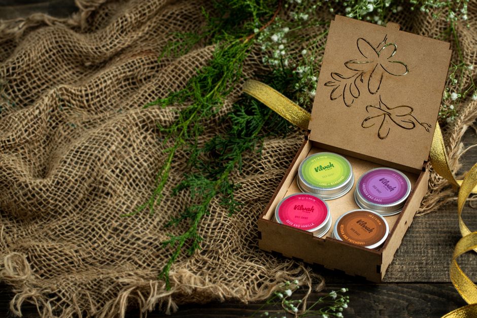 Mini Self-Care Box for initials everyday photos — diy-creativity · DIY Gifts