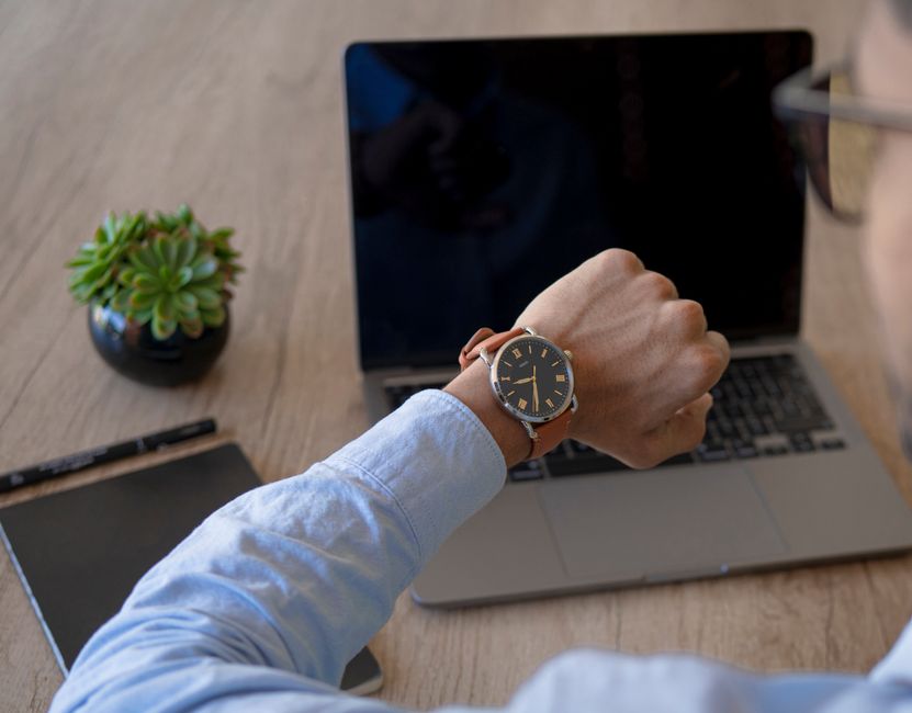 Single-Task Hour for a simple confidence ritual — lifestyle · Productivity