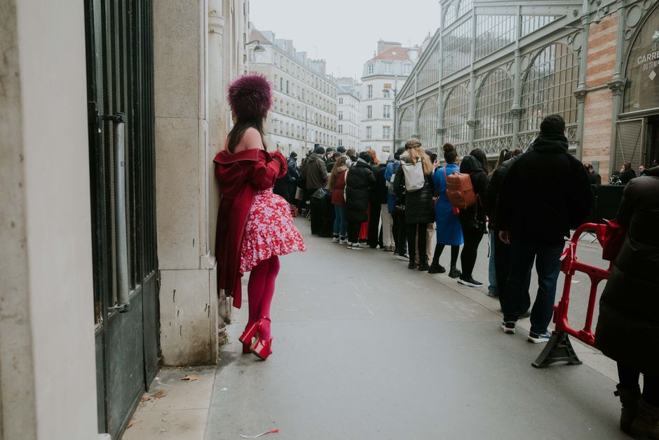 Fashion Moment Archive around a conversation starter — entertainment · Pop Culture