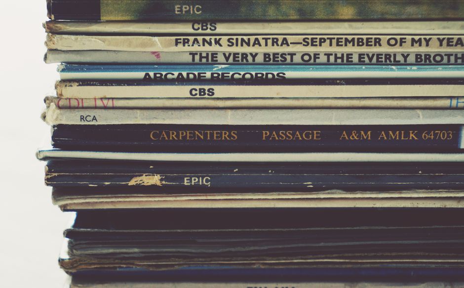 30 Rainy-Night Movie Stack ideas for an easy date plan