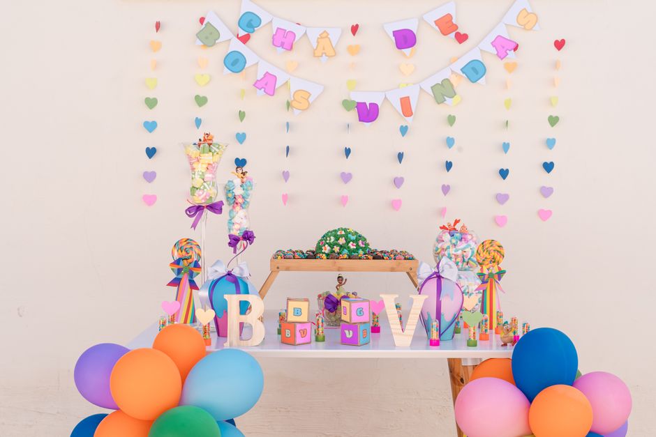 Welcome-Table Styling for a late-afternoon gathering — celebrations · Weddings
