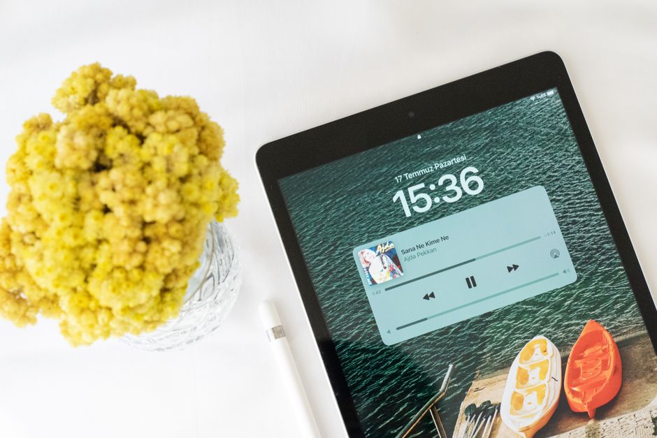 Make A Playlist for a weekend without rushing — travel · Things to Do