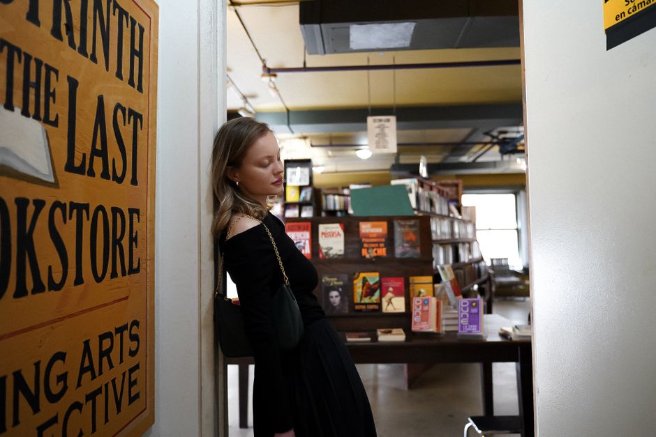 Bookstore First Date when you want more laughter — lifestyle · Dating