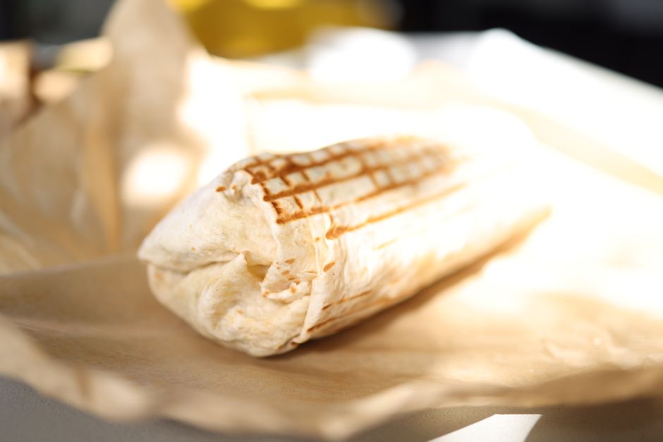 Mediterranean Wrap for a five-ingredient lunch — food · Lunch Ideas