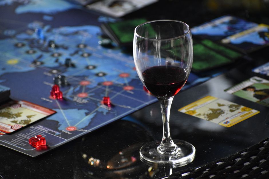 Board-Game Evening for a thoughtful weekend — lifestyle · Social Life