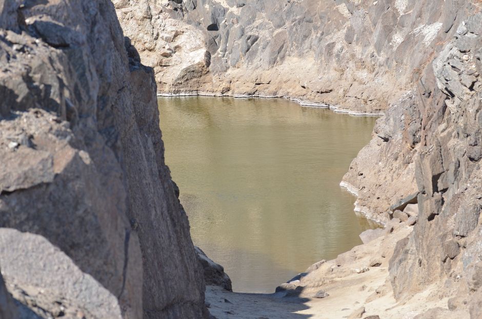 Lake Pullout for a photo-focused outing — travel · Road Trips