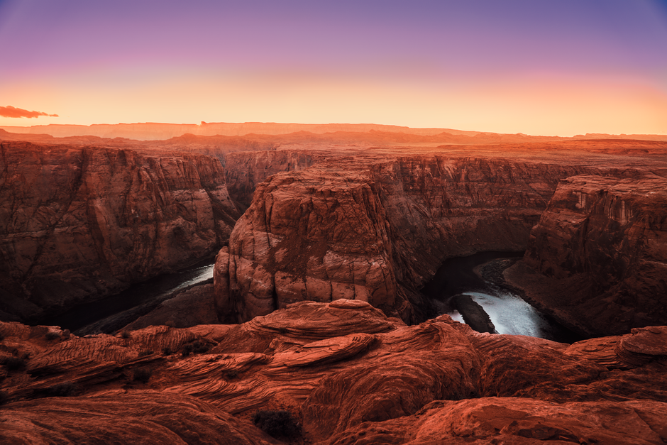Canyon Sunrise around an art-filled neighborhood — travel · National Parks