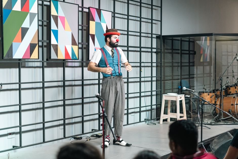 Clever Workplace Comedy for a small apartment — entertainment · Movies & TV