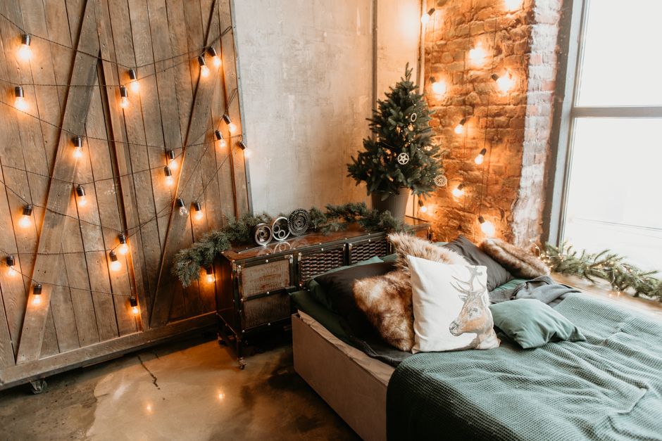 25 String-Light Corner ideas