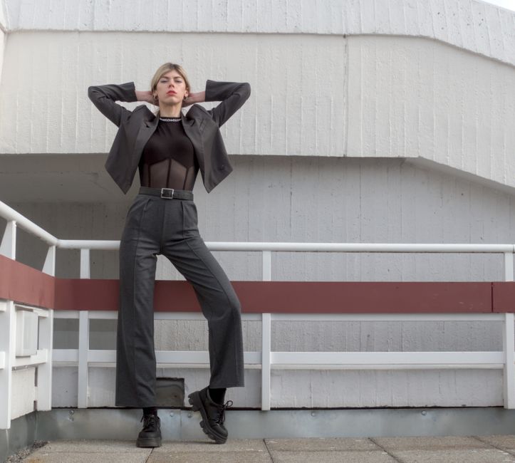 Wide-Leg Trousers for a low-pressure meetup — lifestyle · Fashion