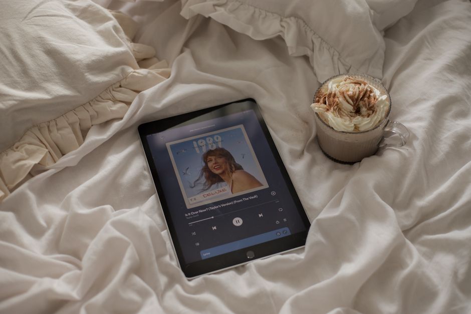 24 Make A Playlist ideas for couples who want a challenge