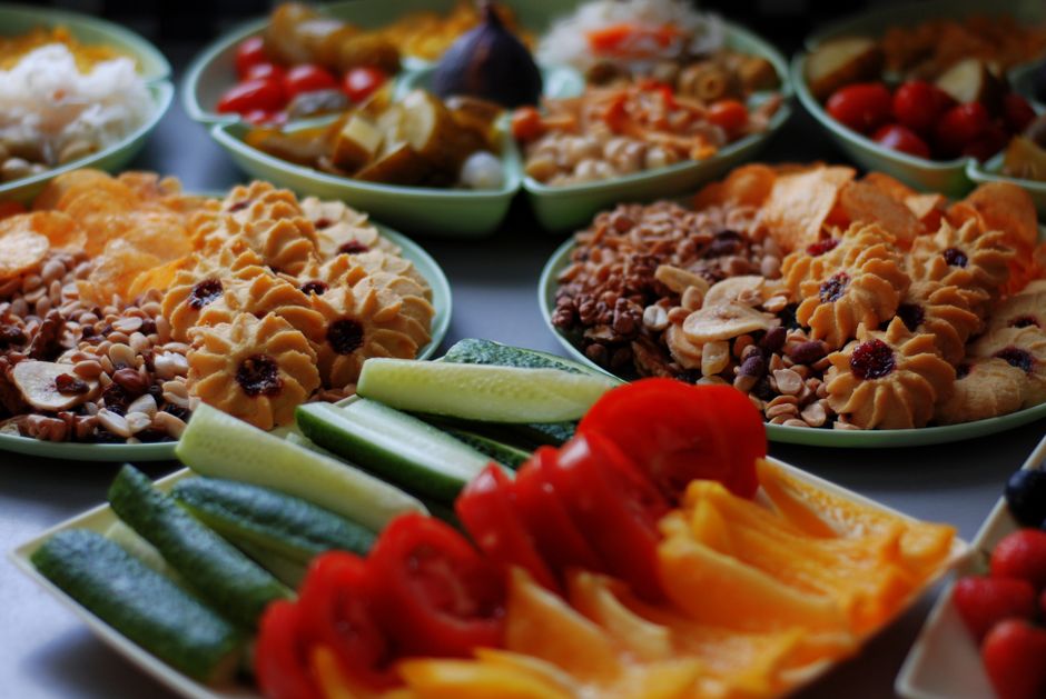 Potluck Lunch for a thoughtful weekend — lifestyle · Social Life