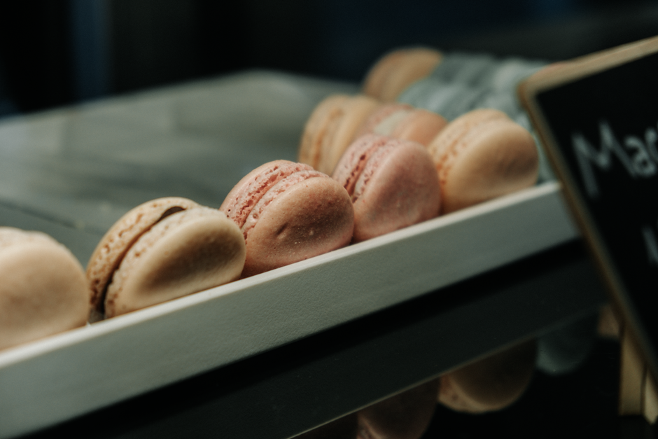 Dessert Crawl for a rainy afternoon — lifestyle · Dating