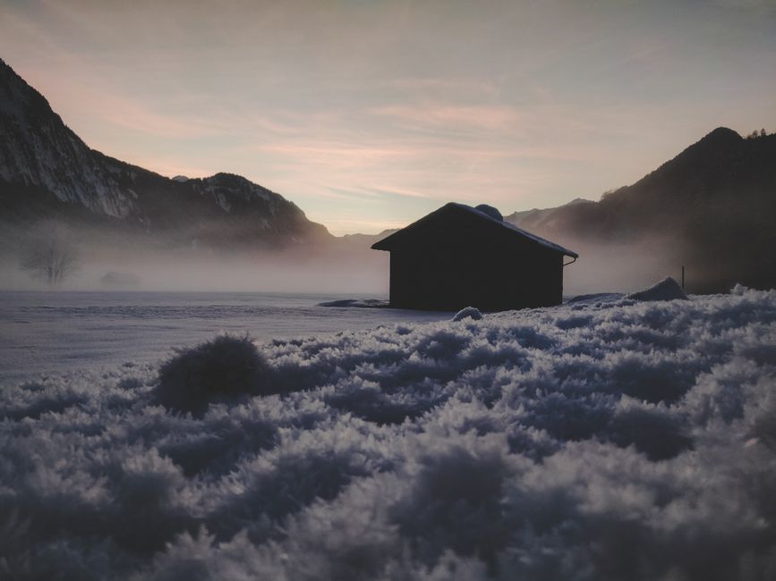 Cabin Morning around a waterfront walk — travel · Weekend Getaways