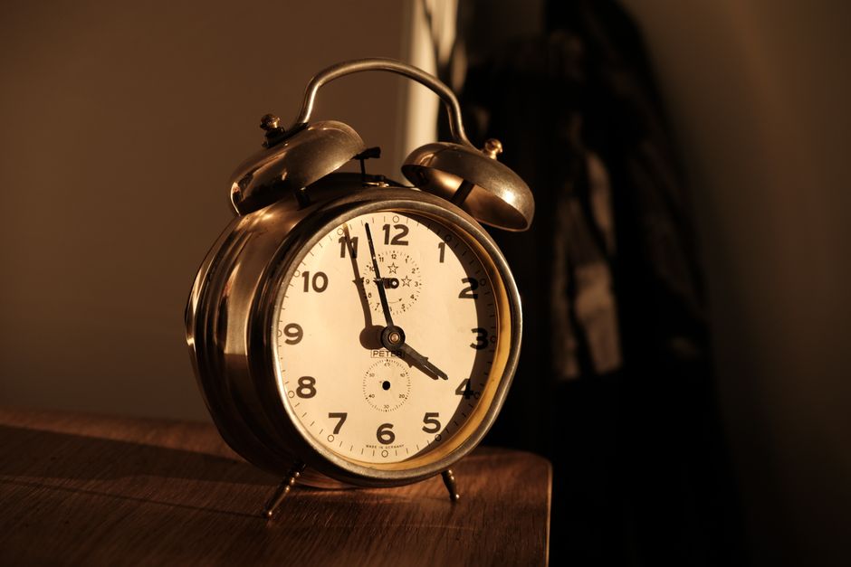 Bedtime Alarm with a simple walking loop — wellness · Healthy Habits