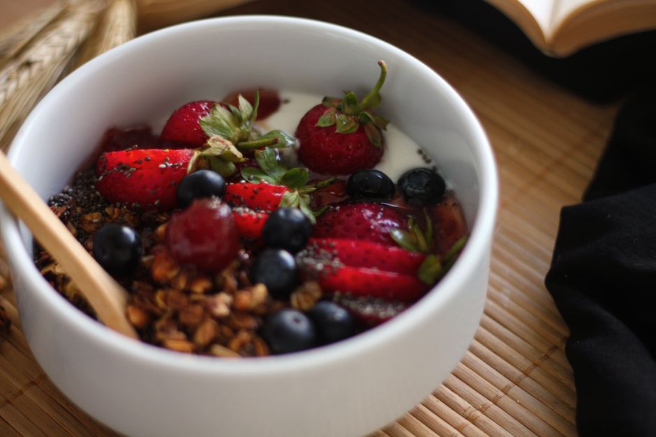 20 Yogurt Granola Cups ideas
