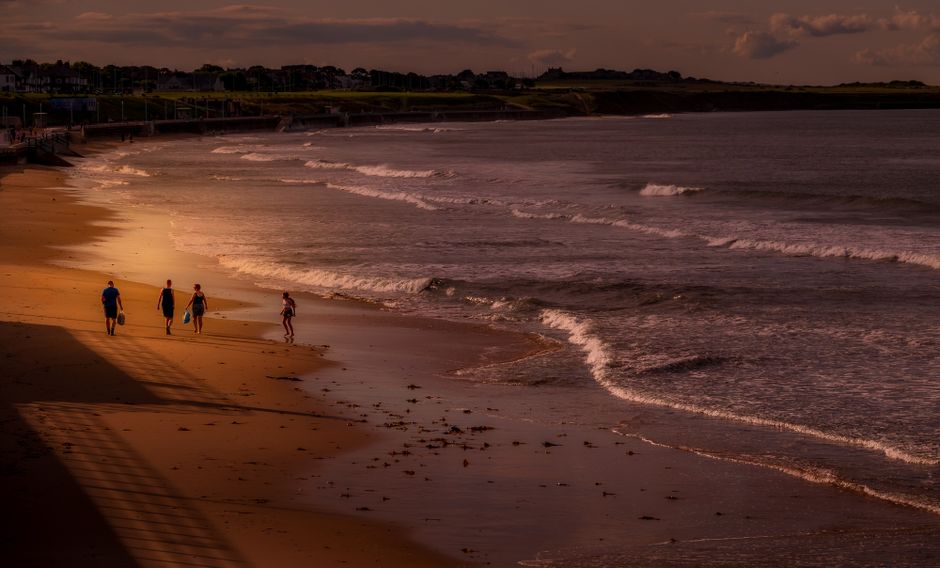 Beach Stroll with a short breathing pause — wellness · Walking & Outdoor