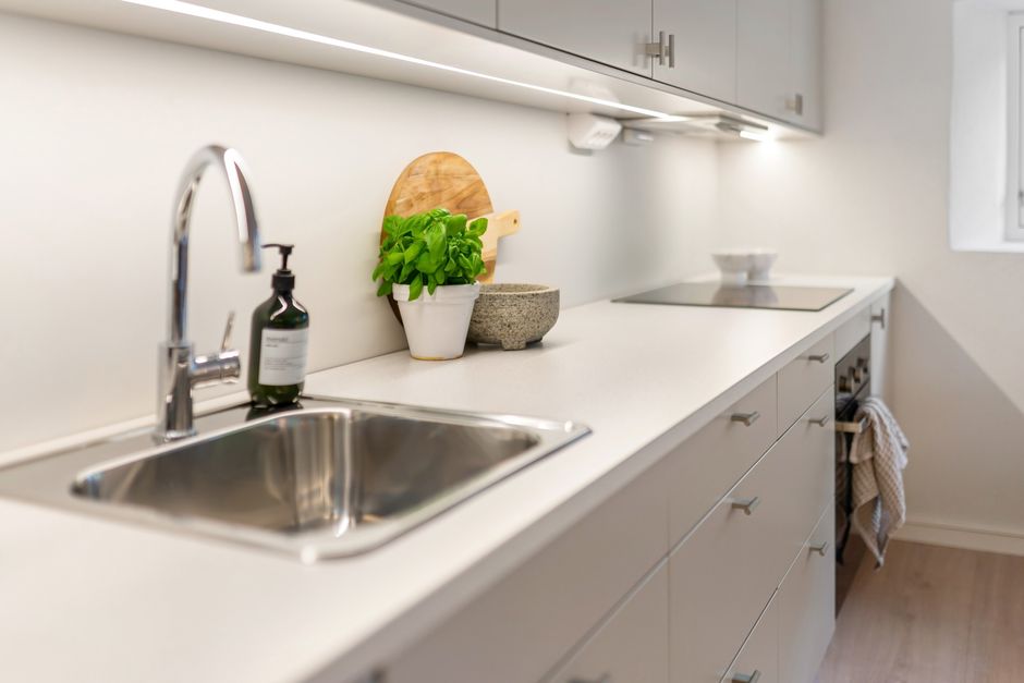 Under-Sink Trick for storing everyday tools — home · Home Hacks