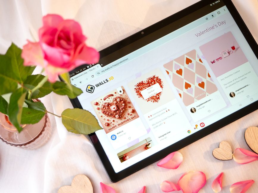 photo-moment valentine's day for a relaxed brunch — celebrations · Valentine's Day