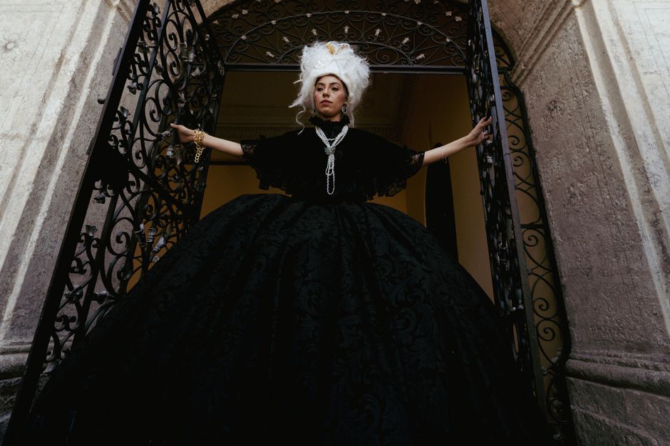 Fashion Moment Archive with a competitive twist — entertainment · Pop Culture
