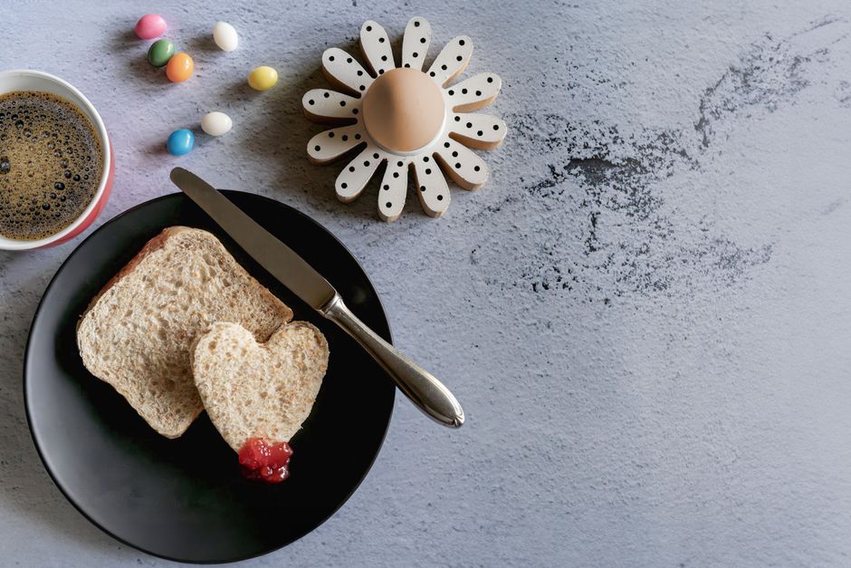Simple Breakfast Ritual after a late night after a late night — wellness · Morning Routines