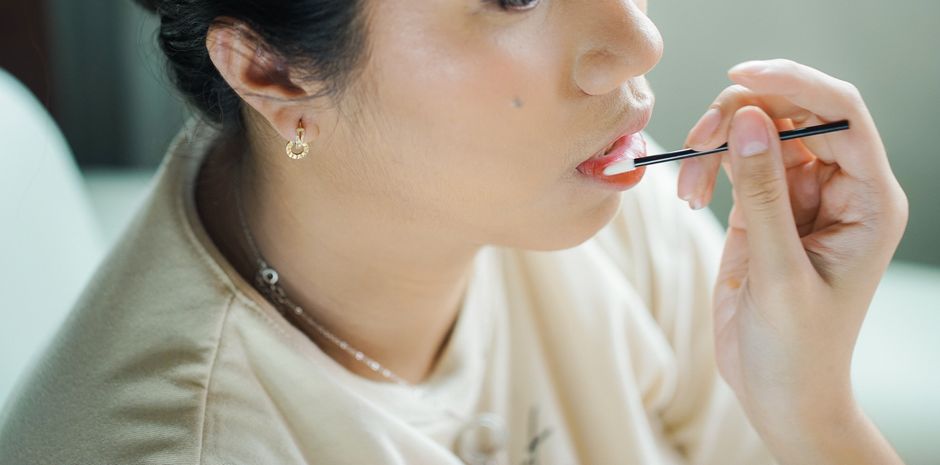 Glossy Lip Routine for a thoughtful weekend — lifestyle · Beauty