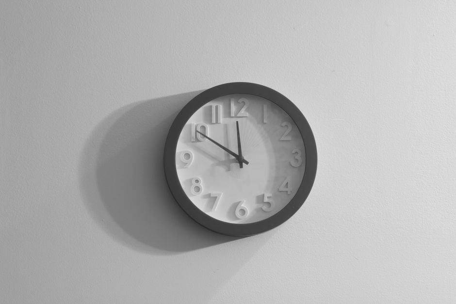 Ten-Minute Tidy during a five-minute pause — wellness · Evening Routines