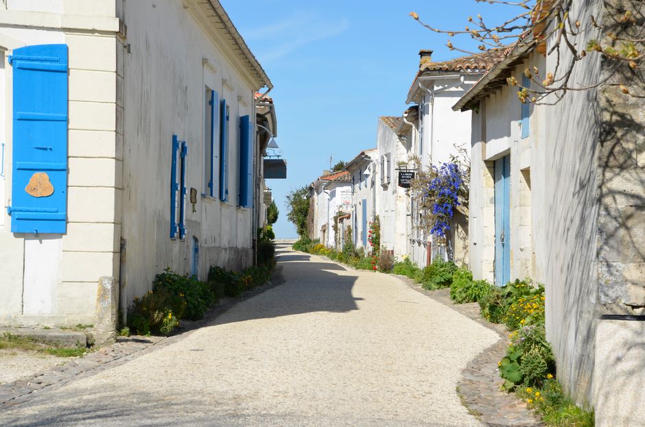 Coastal Village Stroll for first-time visitors — travel · Weekend Getaways