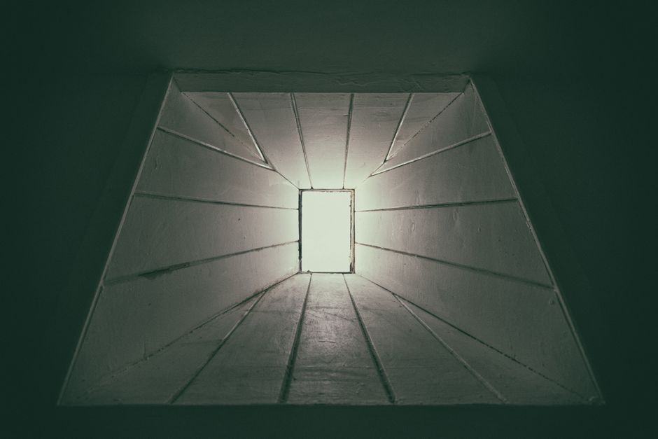 Doorway Geometry with a gallery-worthy finish — diy-creativity · Photography