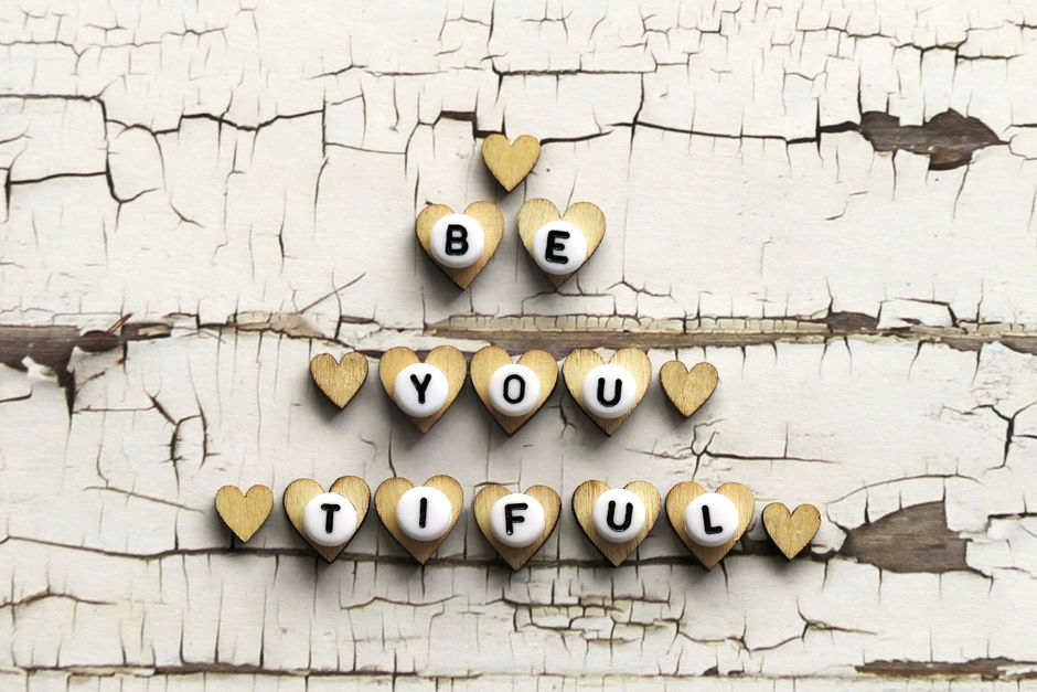 Compliment Ritual with a playful challenge — lifestyle · Relationships