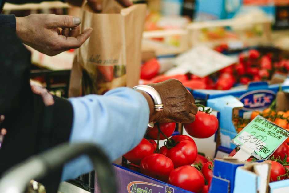 Farmers Market Date when you need a social reset — lifestyle · Dating