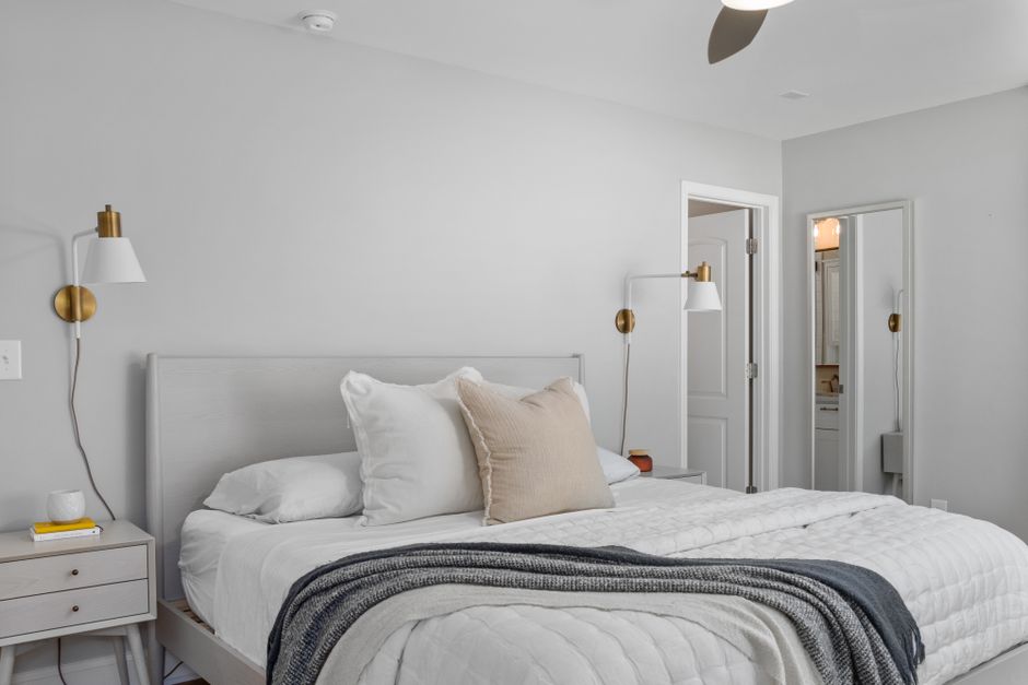 24 Bedside Sconce ideas