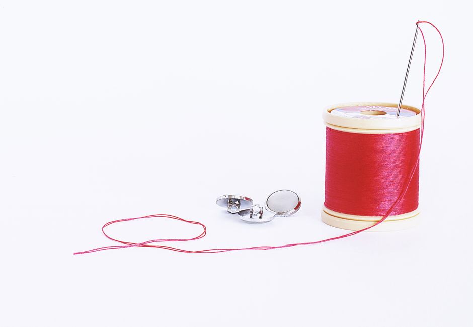 Button Garland for blank journal page — diy-creativity · Crafts