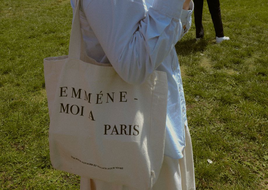 Shirt Tote with a gallery-worthy finish — diy-creativity · Upcycling