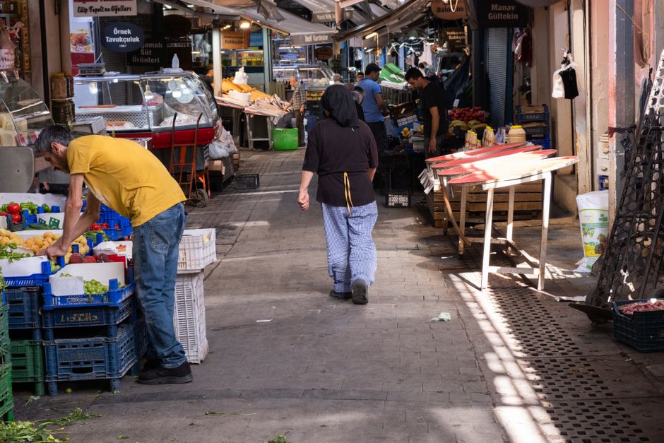 Local Market Loop with a quiet neighborhood stop — travel · Solo Travel