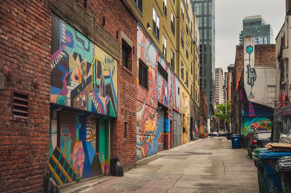 24 Street-Art Alley ideas for outdoor lovers