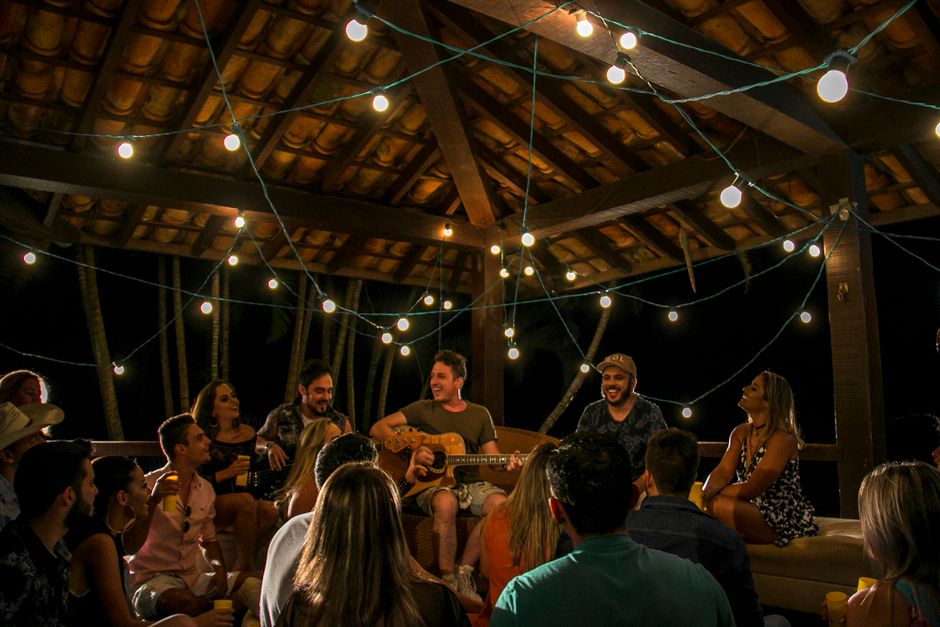 Acoustic Evening with a one-hour limit — entertainment · Music