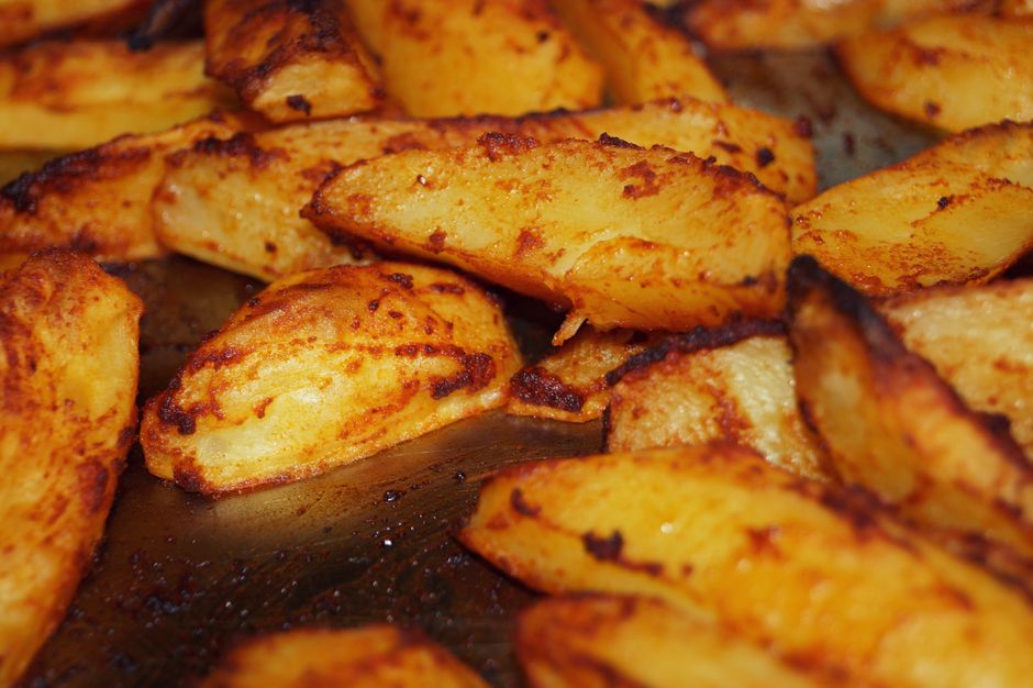 Greek Lemon Potatoes for a make-ahead evening — food · Dinner Ideas