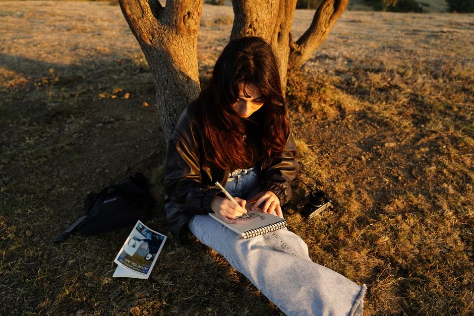 Museum Notebook Hour with a sunset picnic — travel · Solo Travel