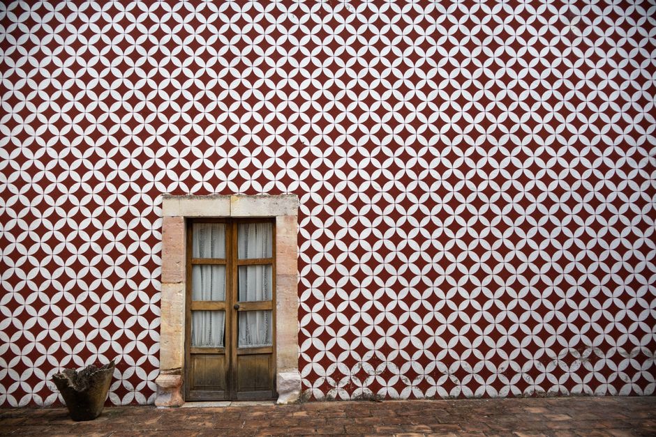 Doorway Geometry from recycled paper — diy-creativity · Photography