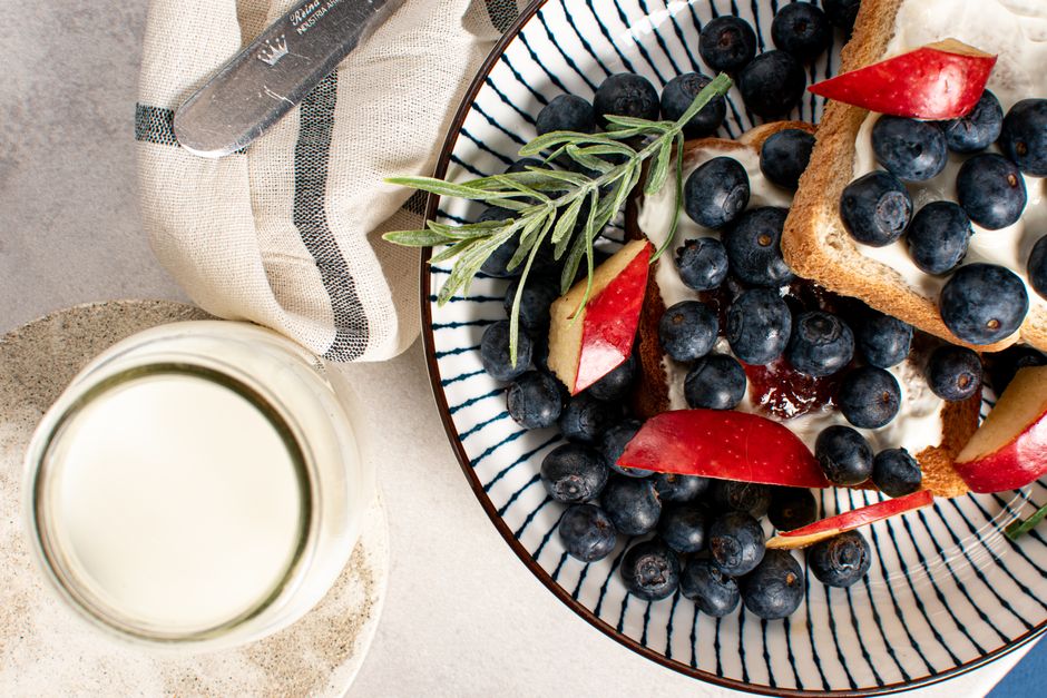Ricotta Berry Toast for brunch easy reset — food · Breakfast & Brunch