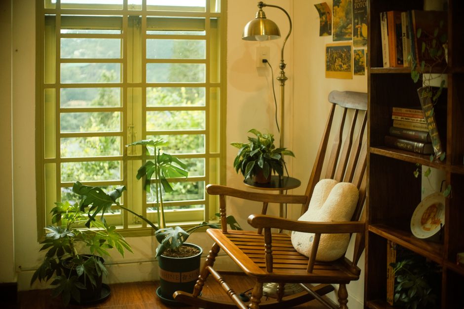 Reading Nook using one-color repetition — home · Interior Design